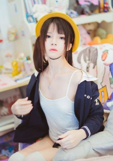小草在线免费观看视频_高清迅雷电影在线