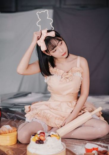 夜玩亲女裸睡的小妍第一部分_剧情片免费观看